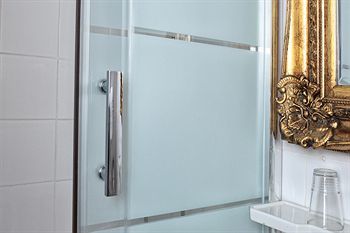 Zazie Hotel Parijs